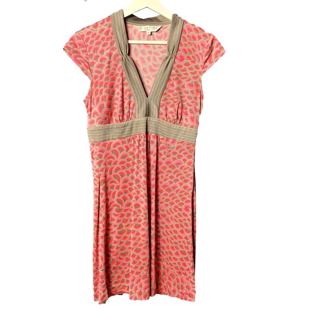 Trina Turk Cap Sleeve V-Neck Sheath Pleated Dress